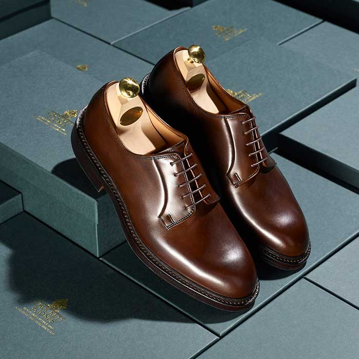 AW18 Details Lanark 3 – Crockett & Jones ROW