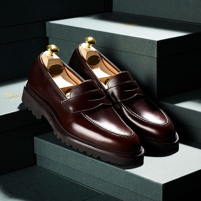 AW20 Details Henley 3 – Crockett & Jones ROW